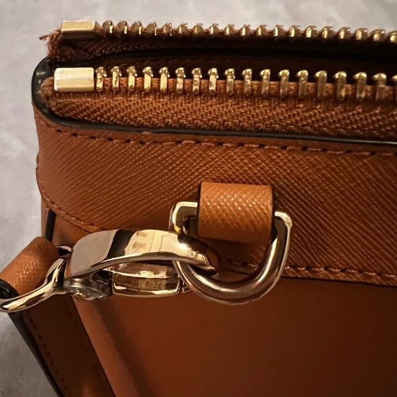 Henri Bendel West 57th Tote - Picture 4 of 8